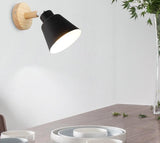 Væglampe i jern & træ – Inga | Nordisk design